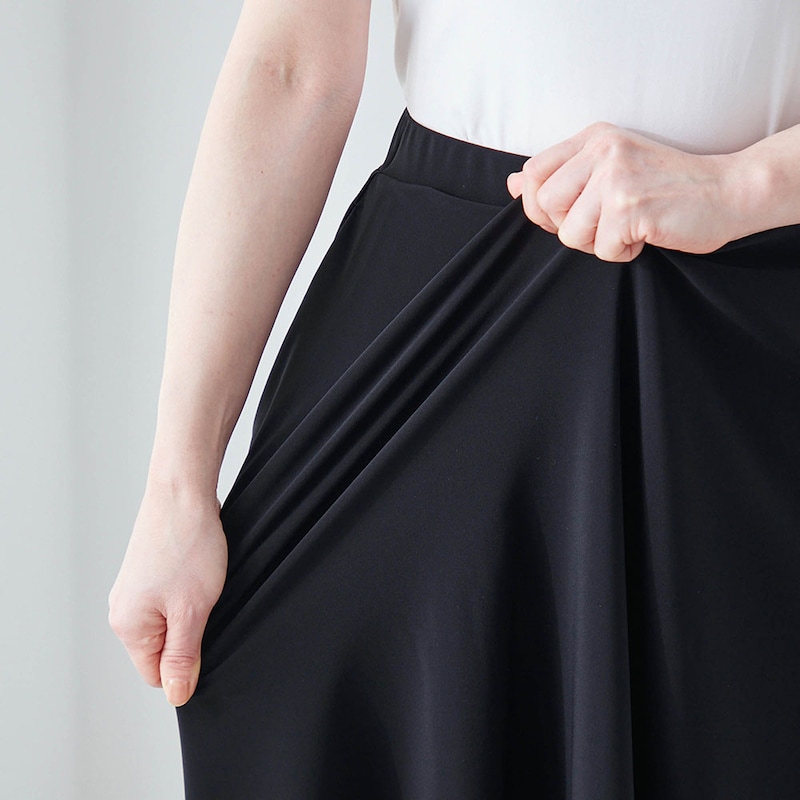 ストレッチ入りのカットソー素材だから動きやすい