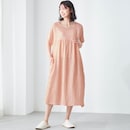 ピンクベージュ