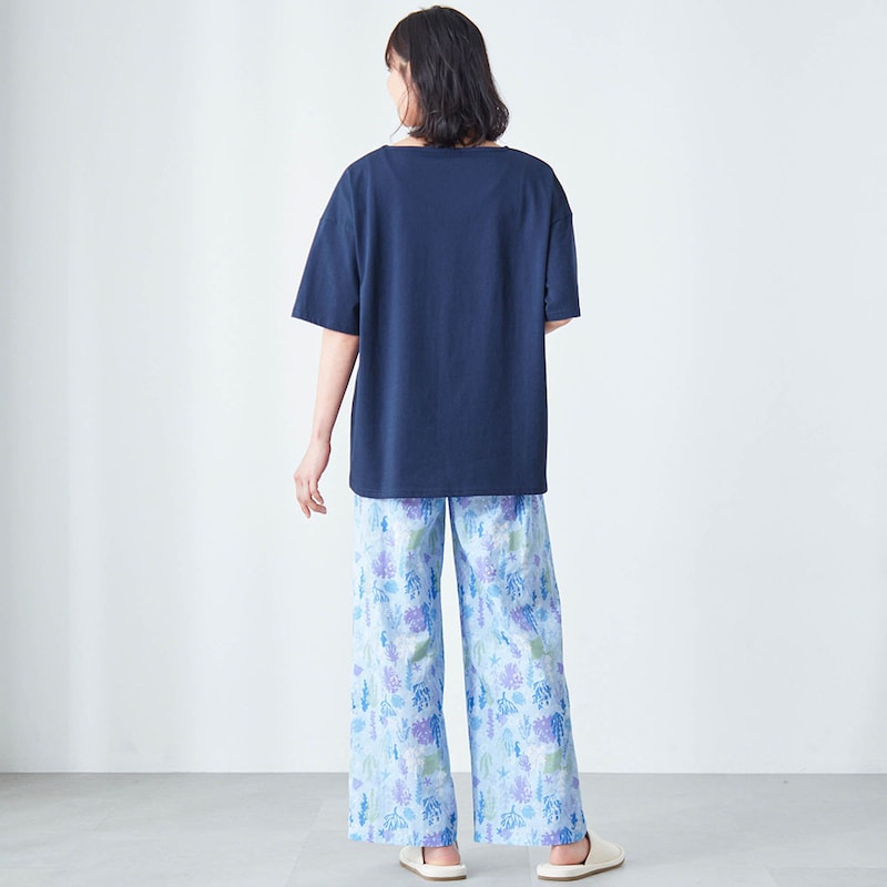 モデル身長164cm／M