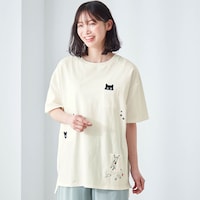 オフホワイト