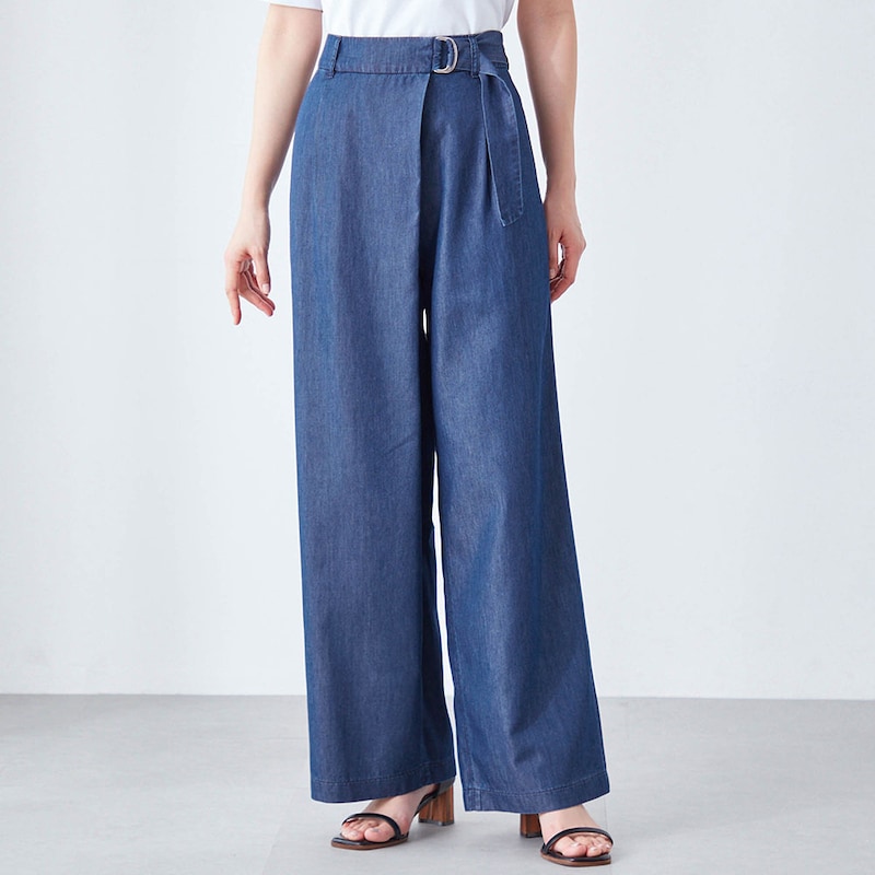 モデル身長167cm／M ※写真は撮影用のため股下+3cmになります。