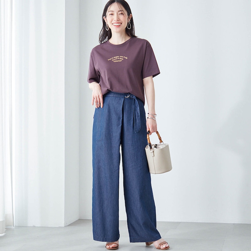 モデル身長167cm／M ※写真は撮影用のため股下+3cmになります。