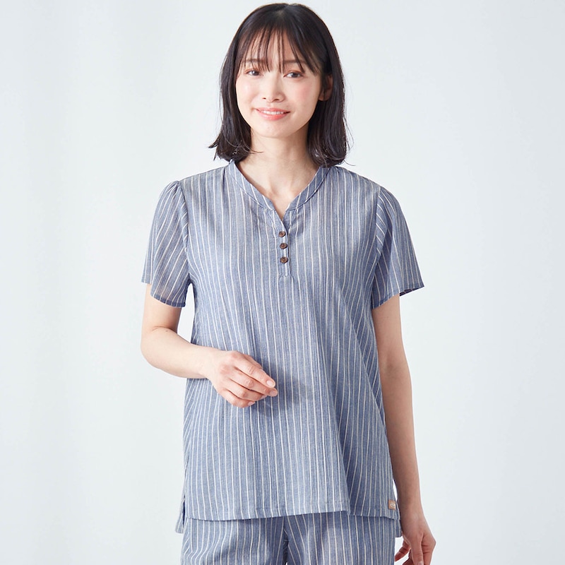 モデル身長164cm／M