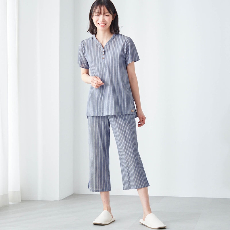 モデル身長164cm／M