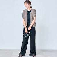 モデル身長168cm／M ※ブルゾンのみ着用