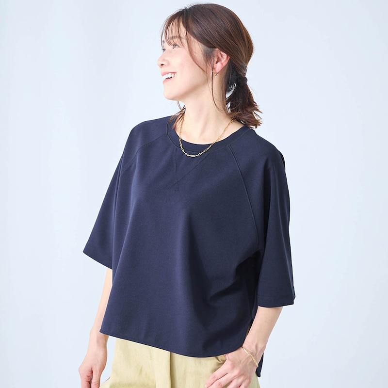 ダークネイビー