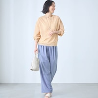 モデル身長168cm／M ※写真は撮影用のため股下+6cmになります。