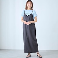 モデル身長168cm／M ※写真は撮影用のため総丈+6cmになります。