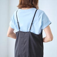 肩紐の長さは調節可能