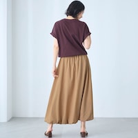 モデル身長168cm／M ※写真は撮影用のため総丈+6cmになります。