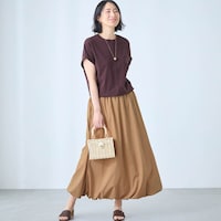 モデル身長168cm／M ※写真は撮影用のため総丈+6cmになります。