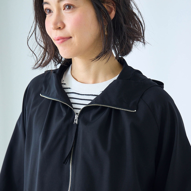 ファスナーの持ち手がアクセント