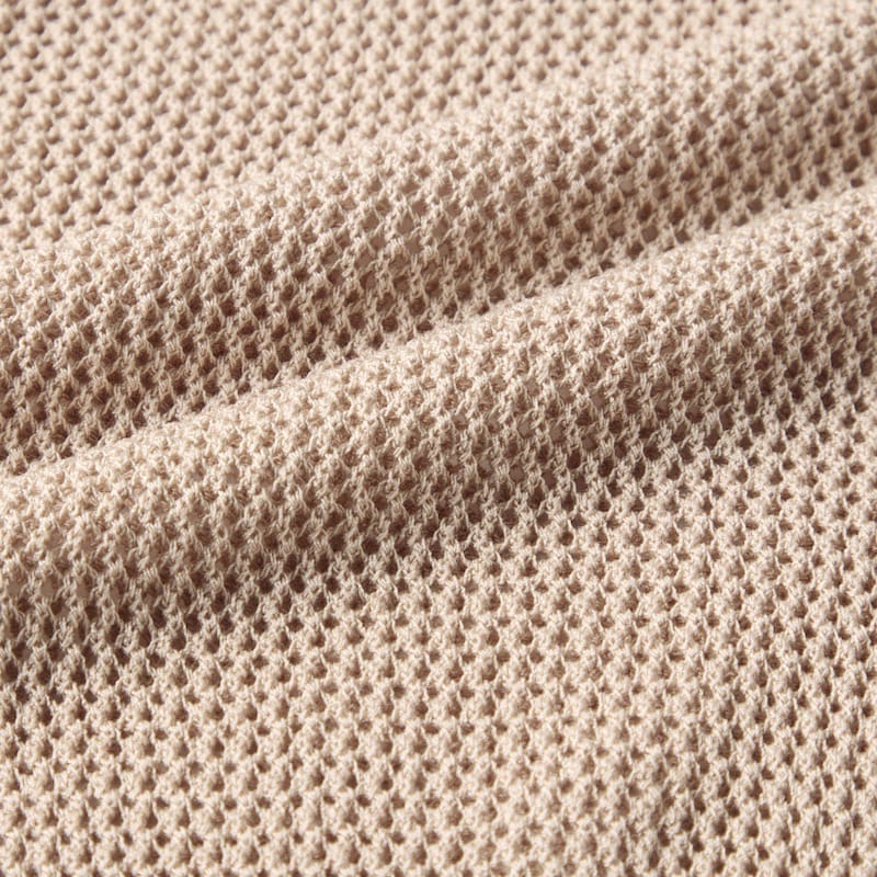 透けすぎず着やすいシアーニット