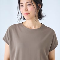 Tシャツ以上スウェット未満のほど良い厚みカットソー