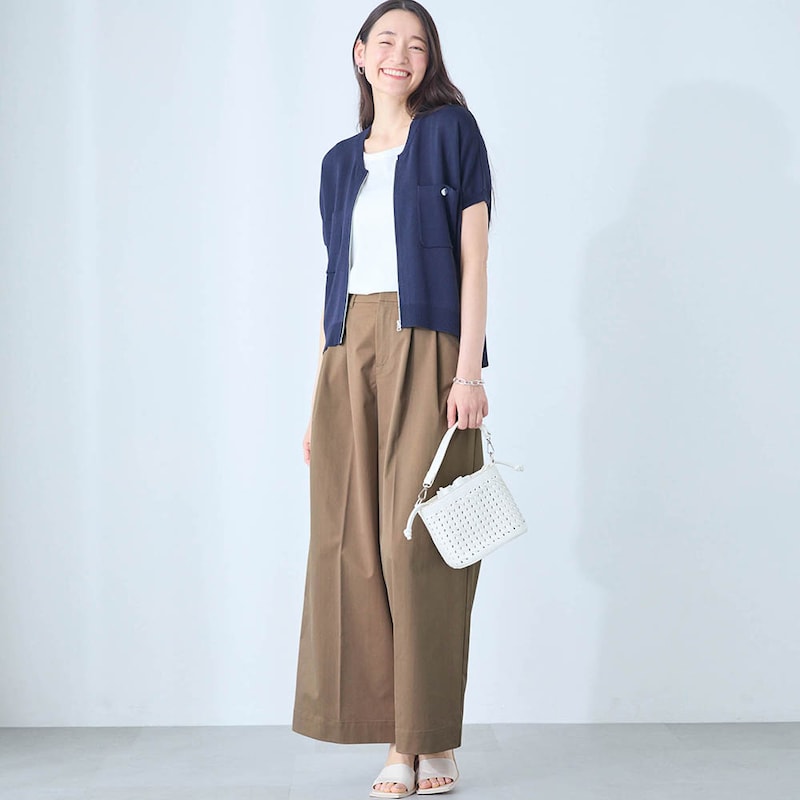 モデル身長171cm／M ※写真は撮影用のため股下+6cmになります。