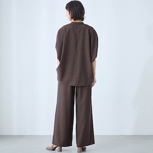 モデル身長167cm／M ※写真は撮影用のため股下+6cmになります。