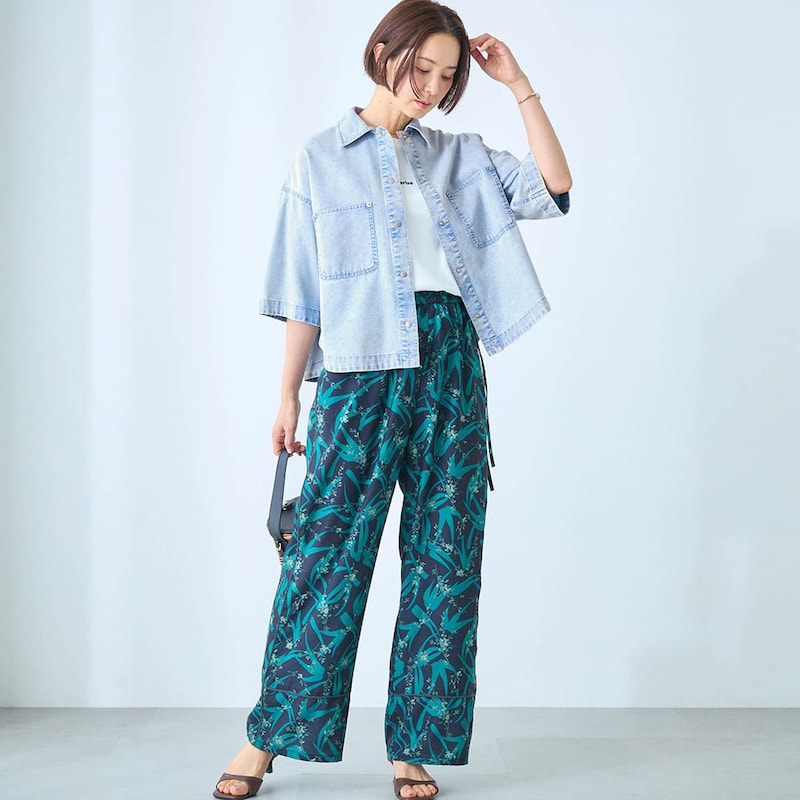 モデル身長168cm／M