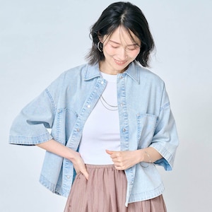 ブルー