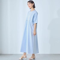 ブルー