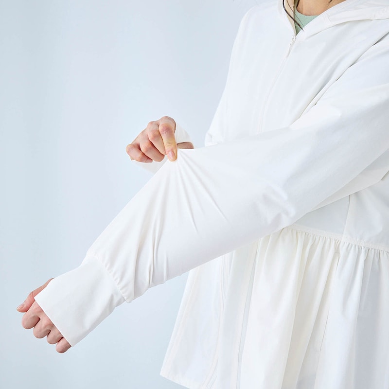 ストレッチ性のある素材で動きやすい