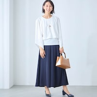 モデル身長167cm／M ※写真は撮影用のため股下+6cmになります。