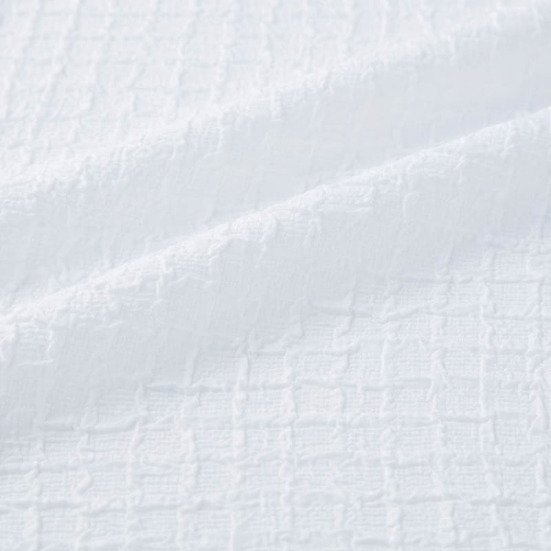 表面に立体的な模様が生まれるジャカード素材