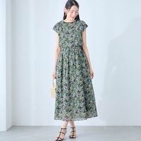 モデル身長171cm／M ※写真は撮影用のため着丈+6cmになります。