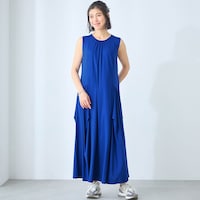 モデル身長168cm／M ※写真は撮影用のため着丈+6cmになります。