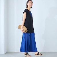 モデル身長167cm／M ※写真は撮影用のため着丈+6cmになります。
