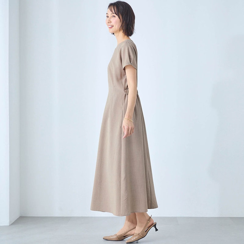 モデル身長167cm／M ※写真は撮影用のため着丈+6cmになります。