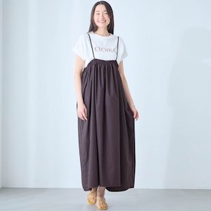 モデル身長171cm／M ※写真は撮影用のため総丈+6cmになります。