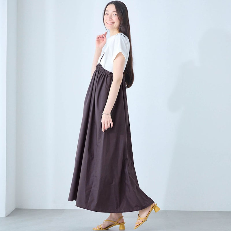 モデル身長171cm／M ※写真は撮影用のため総丈+6cmになります。