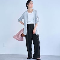 モデル身長168.5cm／M　※写真は撮影用のため股下+6cmになります。