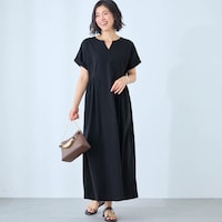 モデル身長168cm／M　※写真は撮影用のため着丈+6cmになります。