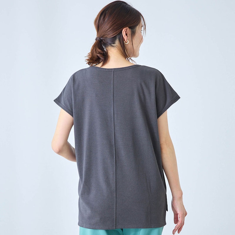 モデル身長168cm／M