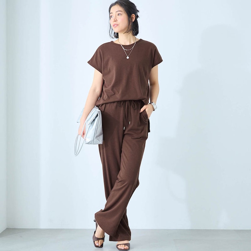 モデル身長168cm／M