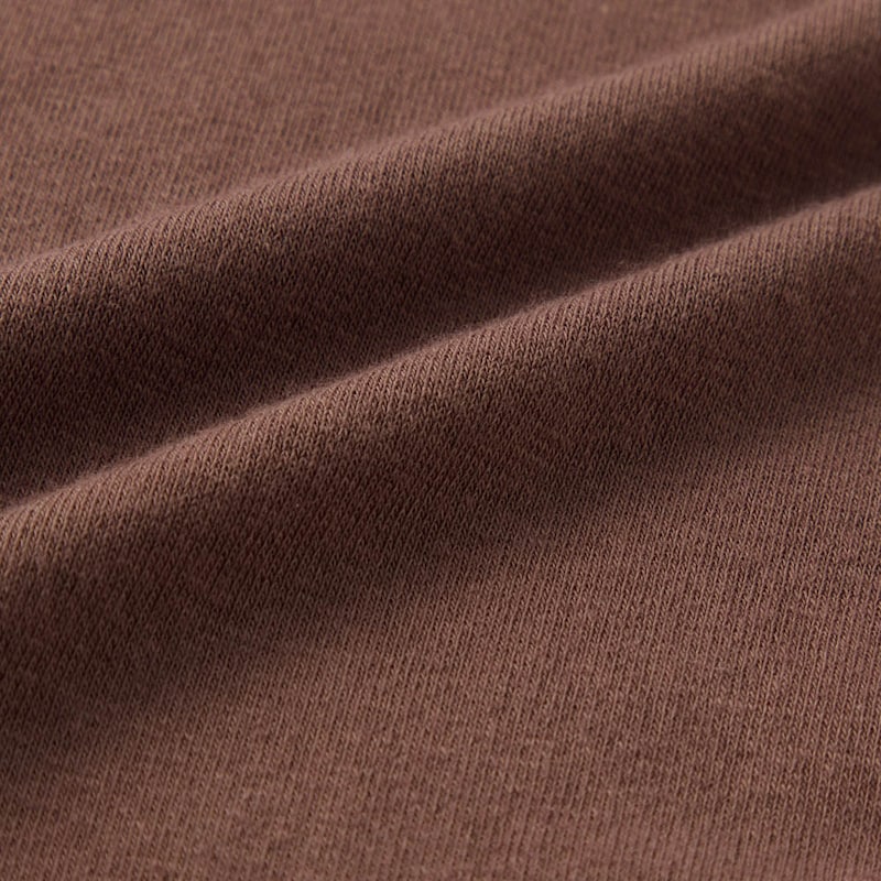 表面はなめらかできれいめな風合い