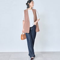 モデル身長168cm／M ※写真は撮影用のため股下+6cmになります。