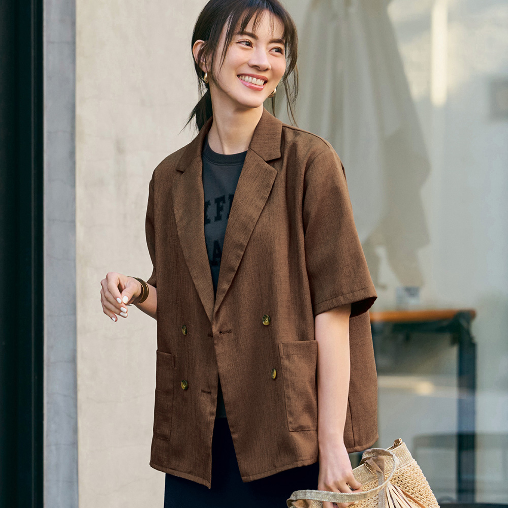麻調合繊素材の5分袖ジャケット