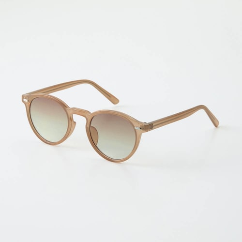 UVでレンズ色が変わるファッショングラス（グラデ)【UVカット率約99％以上レンズ】