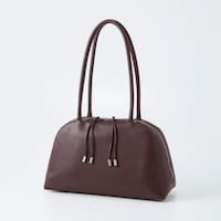 ダークブラウン