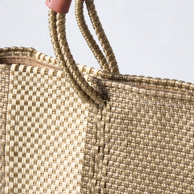 メキシコ職人の丁寧な手仕事から生まれる、美しい編み柄