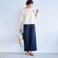 ダークベージュ着用