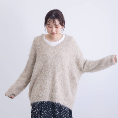 フェザーヤーンメランジニット