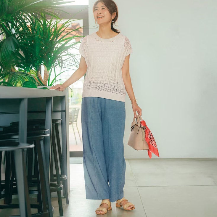 【6月22日まで特別価格】 麻調素材のセミワイドパンツ