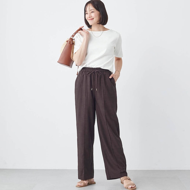 モデル身長170cm／M　※写真は撮影用のため、股下+3cmになります。