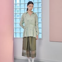 モデル身長175cm／M