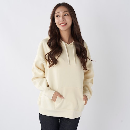 ロゴ入りフードプルパーカ