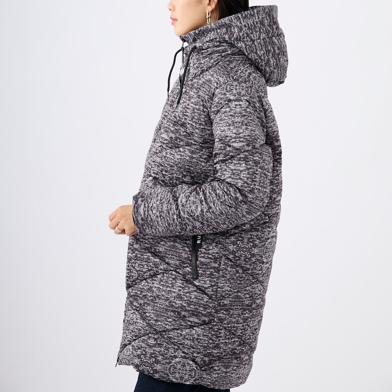 チャコールグレー