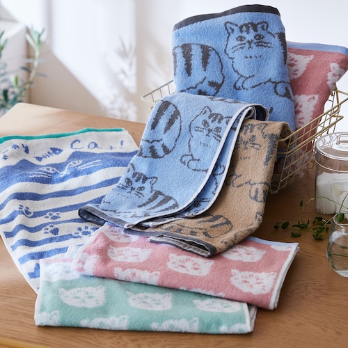 ネコデザインの可愛いタオル＜フェイスタオル2枚／バスタオル1枚＞